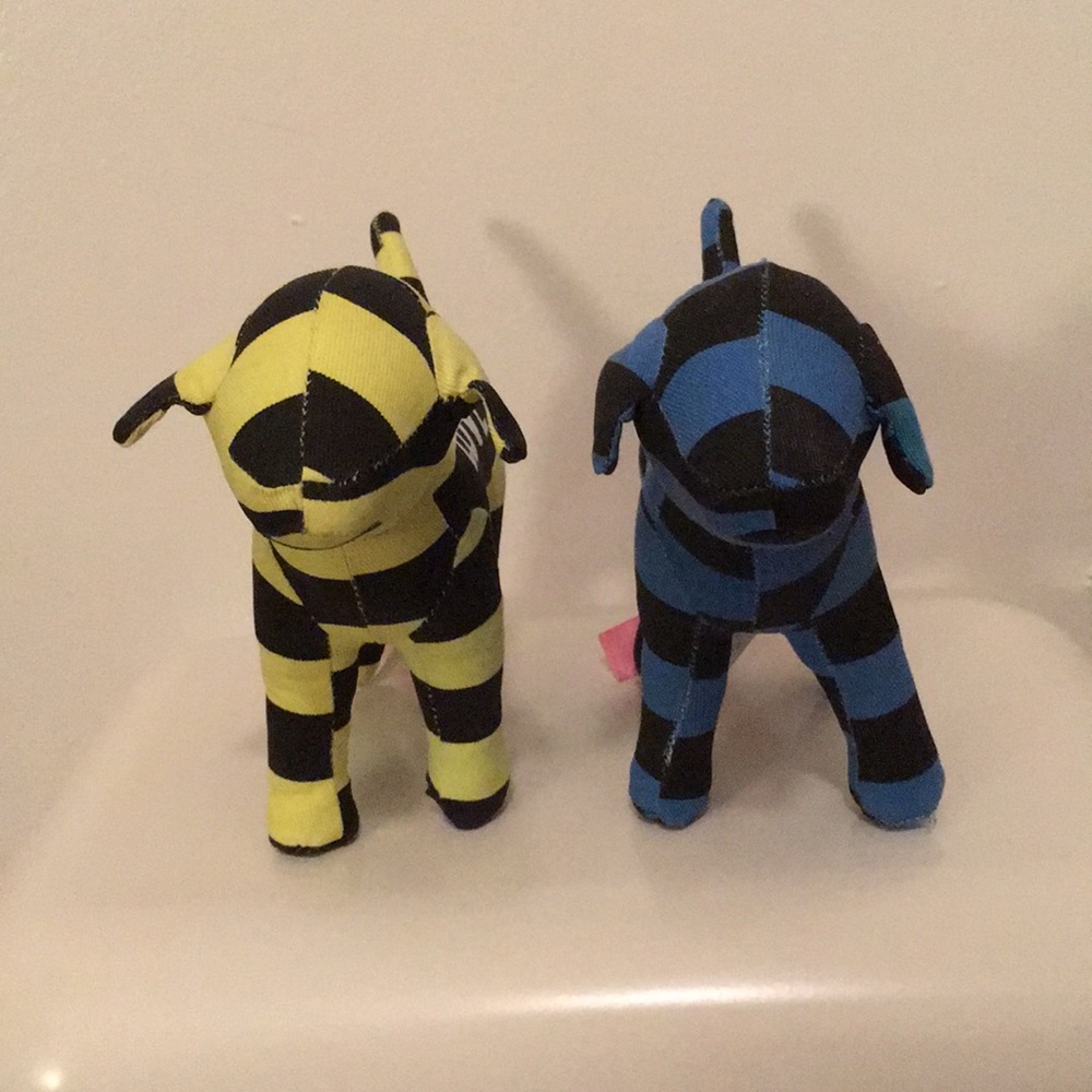 VS Pink Dog Pair